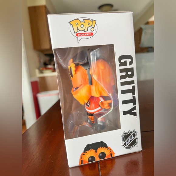 Funko POP! Hockey Mascot Gritty, Philadelphia Flyers - Picture 3 of 7